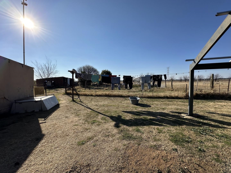 9 Bedroom Property for Sale in Bloemspruit Free State